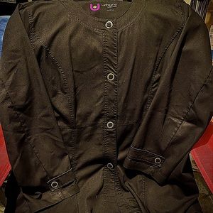 3 Urbane Ultimate 2XL  button front scrub Jackets blk